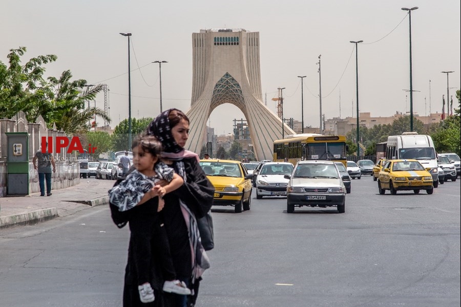   ریزگردها در آسمان تهران