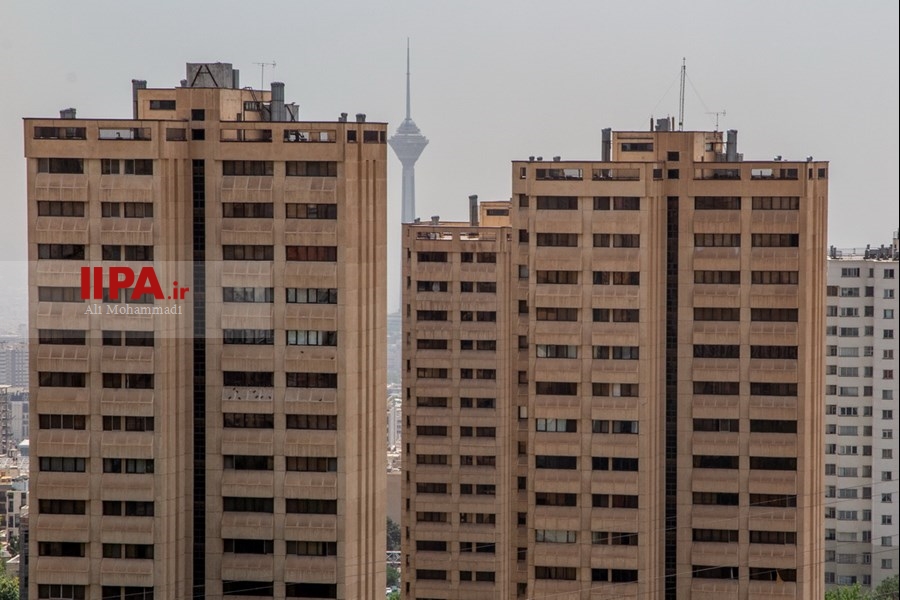   ریزگردها در آسمان تهران