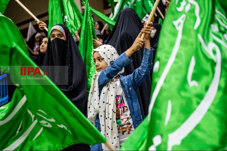   اجتماع دختران انقلاب