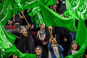 اجتماع دختران انقلاب