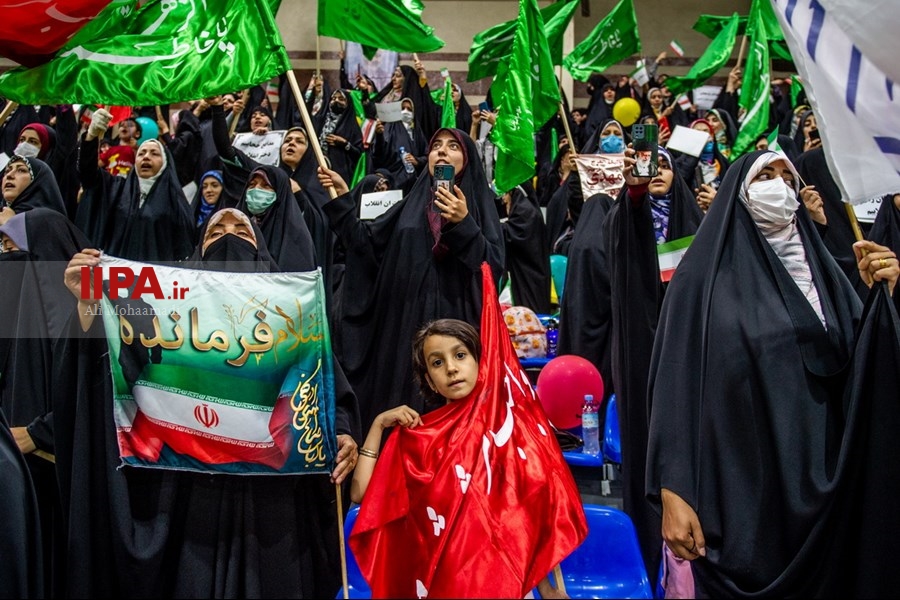   اجتماع دختران انقلاب