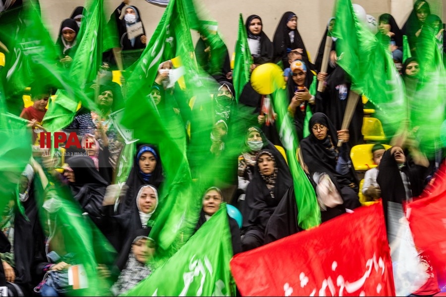   اجتماع دختران انقلاب