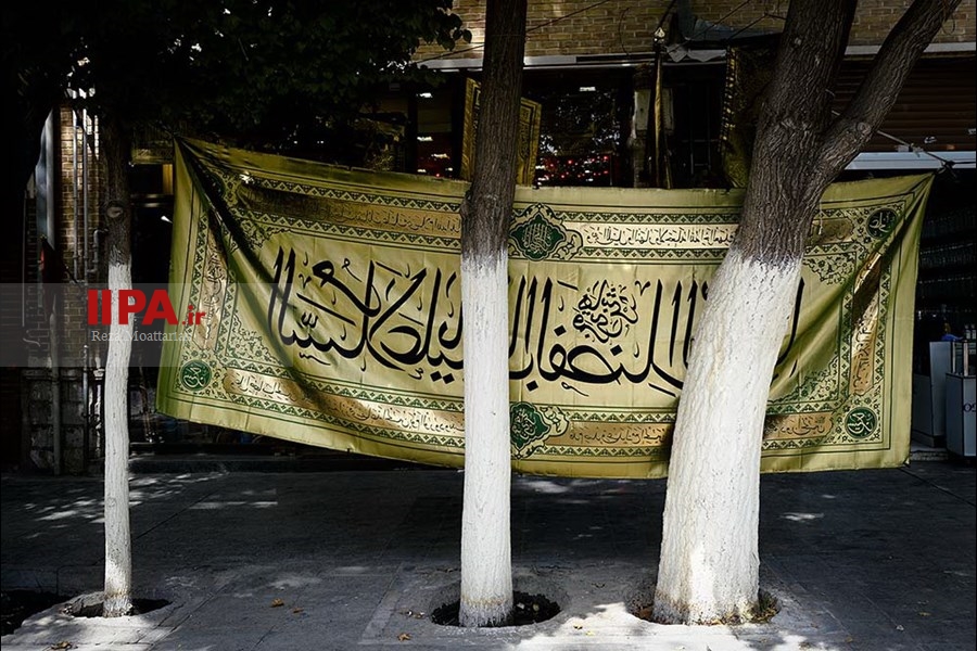   بازار فروش لوازم عزاداری ماه محرم 