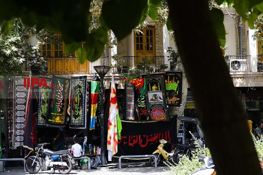   بازار فروش لوازم عزاداری ماه محرم 