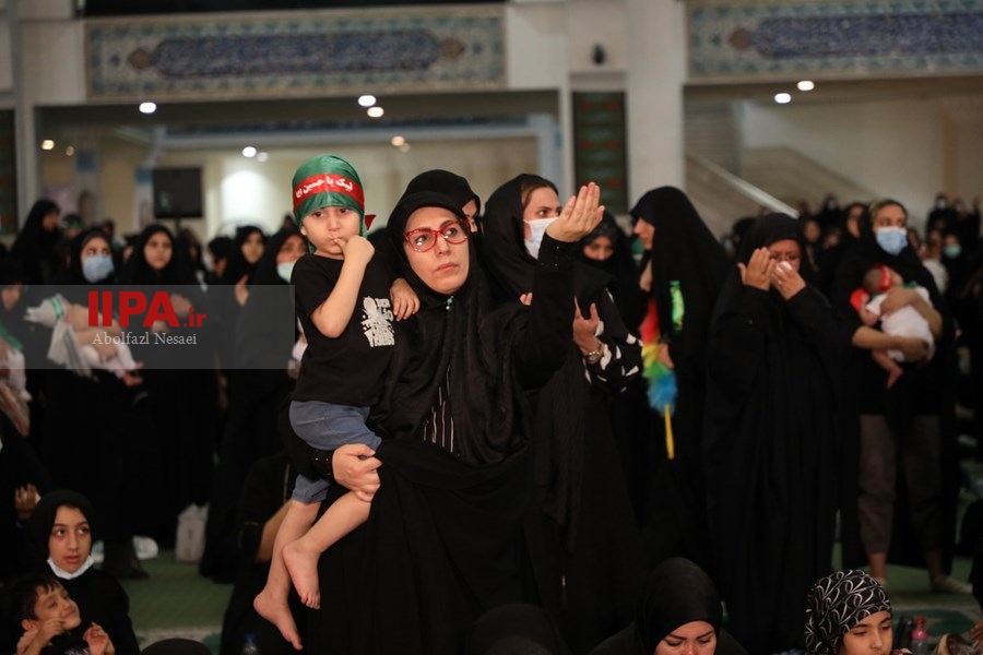  همایش شیرخوارگان حسینی