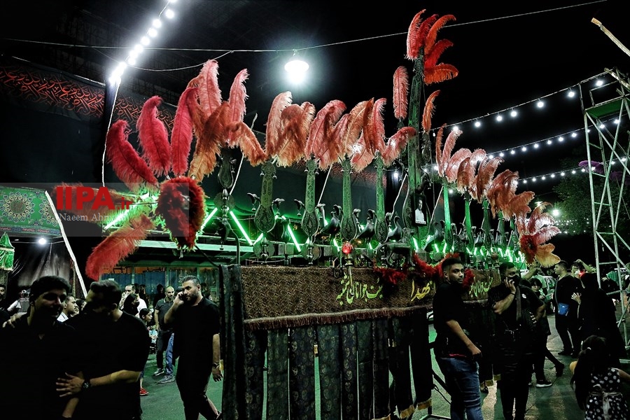   مراسم عزاداری ماه محرم در خیابانهای تهران