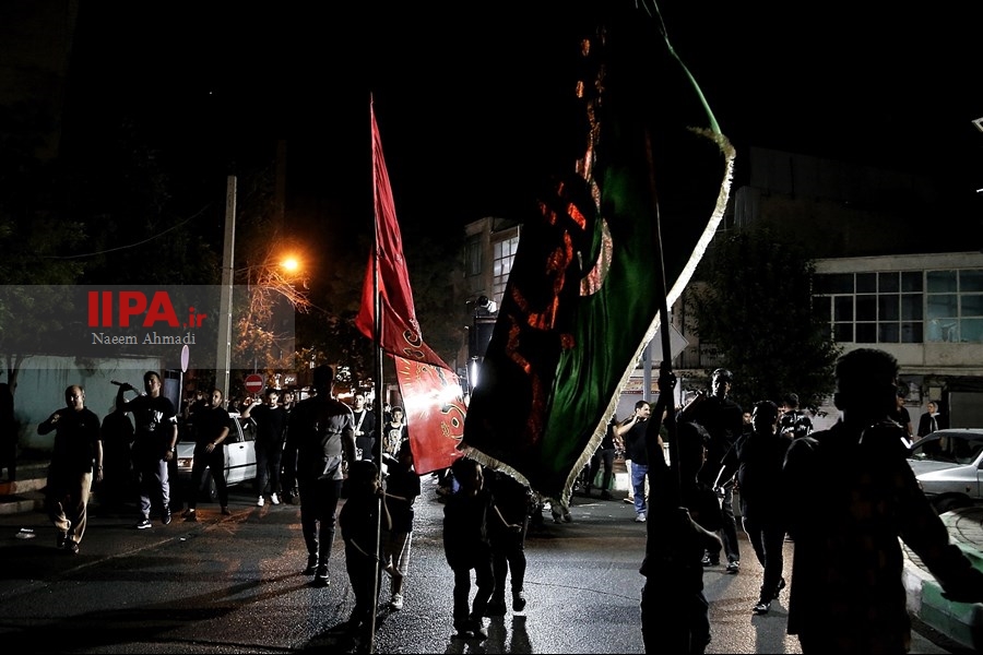   مراسم عزاداری ماه محرم در خیابانهای تهران
