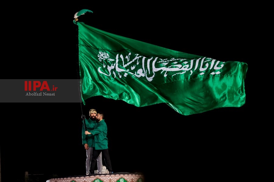   عزاداری مردم تهران در شب تاسوعا حسینی 