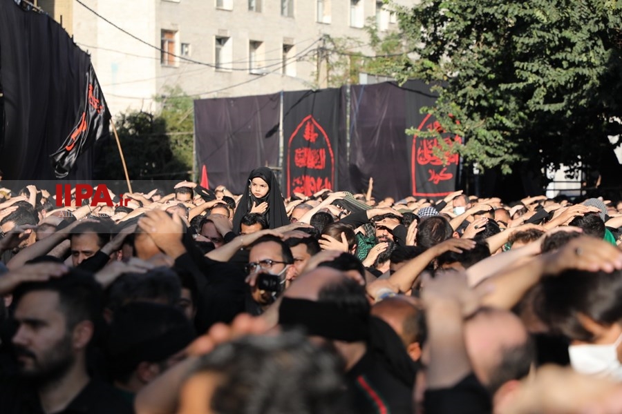    عزاداری تاسوعا حسینی درهیأت «رایه العباس» 