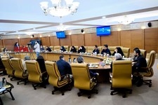  نشست  مهدی رمضانی دبیرکل نهاد کتابخانه های عمومی کشور
