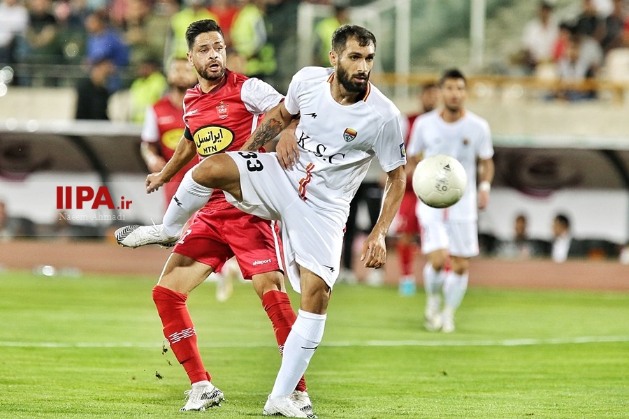   دیدار تیم‌های پرسپولیس و فولاد خوزستان