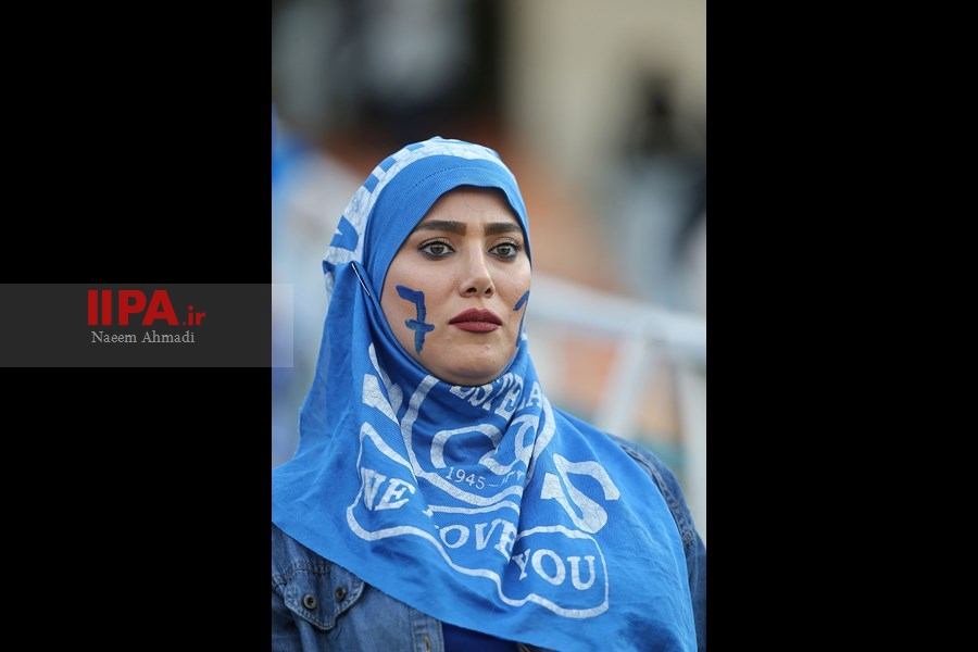   دیدار تیم های استقلال تهران و مس کرمان 