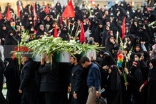   آیین بدرقه خادمان و زائران راهپیمایی اربعین
