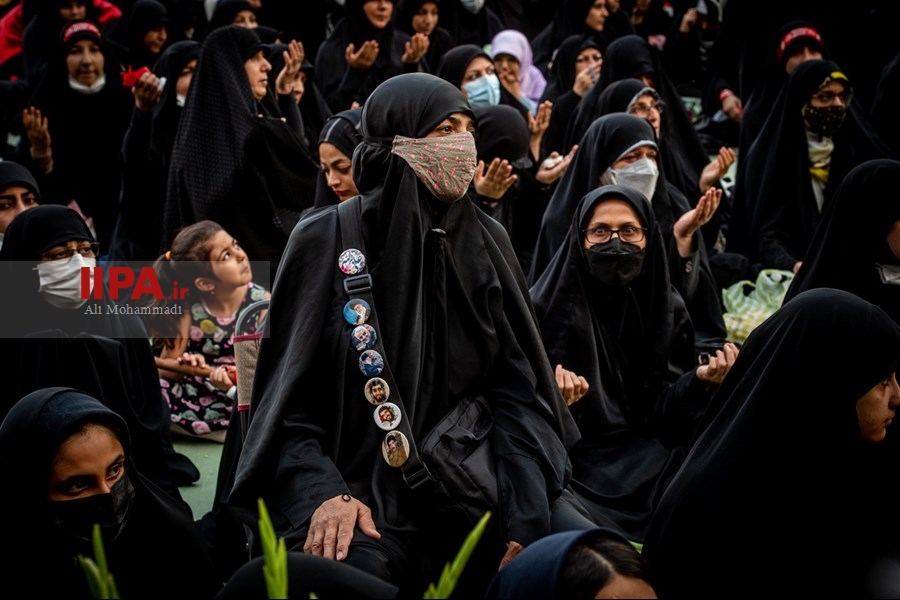   آیین بدرقه خادمان و زائران راهپیمایی اربعین