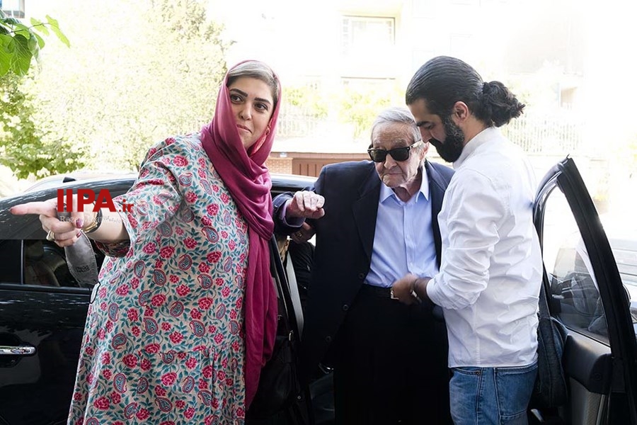   نمایشگاه نقاشی های احمد رضا احمدی