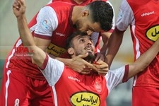   دیدار تیم‌های پرسپولیس و هوادار