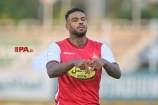   دیدار تیم‌های پرسپولیس و هوادار