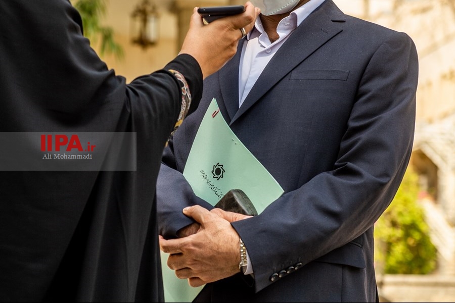   حاشیه جلسه هیات دولت 