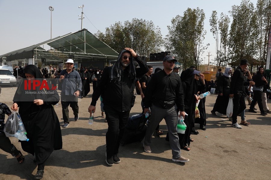   خروج زائران حسینی از مرز شلمچه