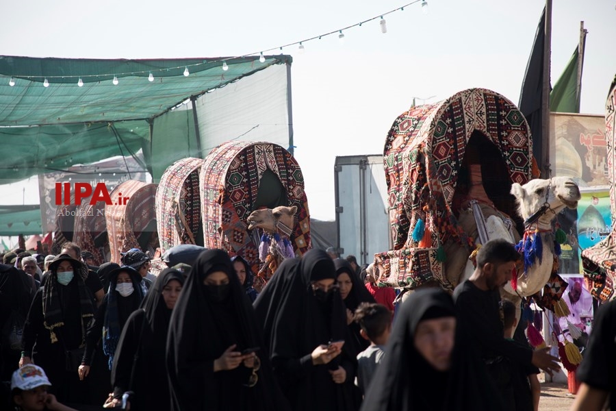   کاروان نمادین تعزیه در پیاده روی اربعین حسینی (ع)