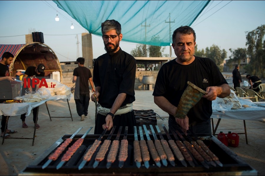   میزبانی از زائرین اربعین در مسیرهای منتهی به کربلا