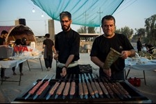   میزبانی از زائرین اربعین در مسیرهای منتهی به کربلا
