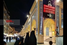   صحن حضرت فاطمه(س) نجف پذیرای زائران اربعین