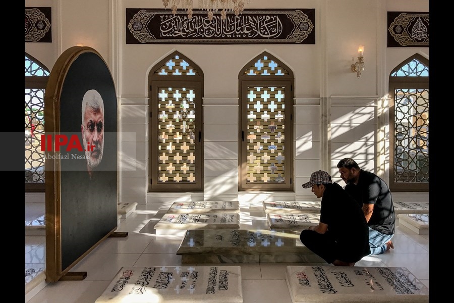   مزار شهید «ابومهدی المهندس» در وادی السلام نجف