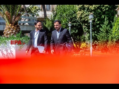 حاشیه جلسه هیئت دولت