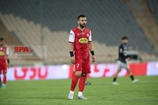   دیدار تیم‌های پرسپولیس و تراکتور