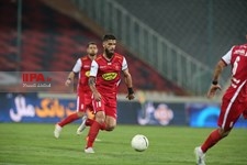   دیدار تیم‌های پرسپولیس و تراکتور