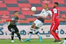  دیدار تیم های فوتبال پرسپولیس و مس رفسنجان