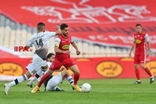  دیدار تیم های فوتبال پرسپولیس و مس رفسنجان