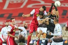   دیدار تیم های فوتبال پرسپولیس و مس رفسنجان