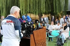   نشست خبری وزیر ورزش و جوانان