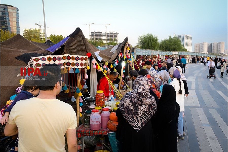     جشنواره وحدت اقوام ایرانی   