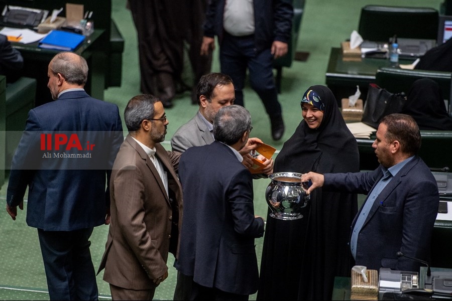   جلسه رأی اعتماد به وزیر پیشنهادی وزارت تعاون، کار و رفاه اجتماعی