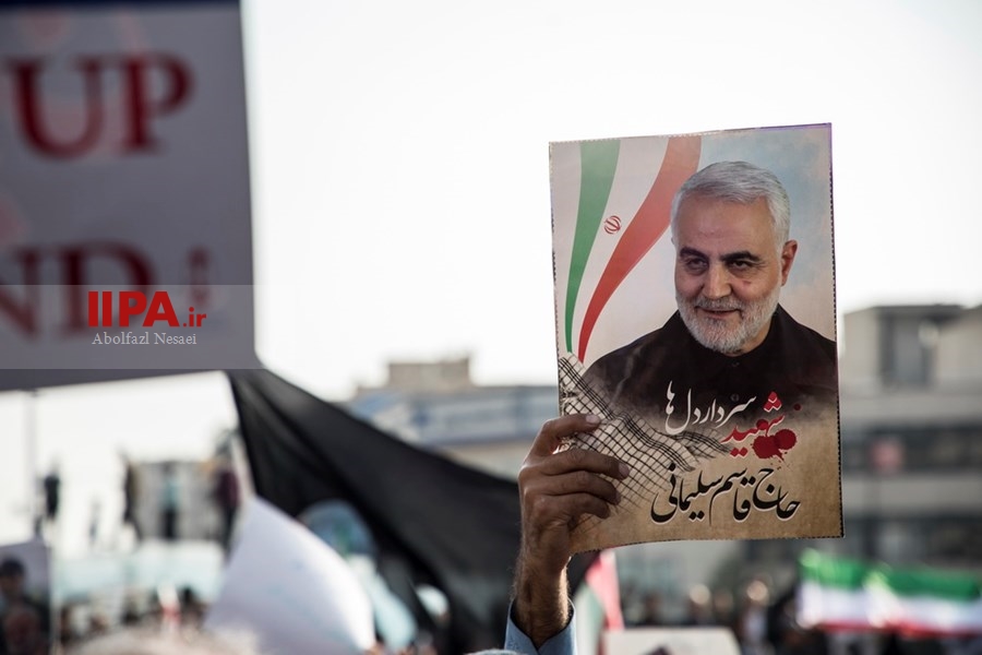   راهپیمایی مردم تهران در محکومیت حمله تروریستی شیراز 