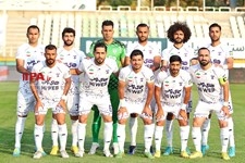   دیدار تیم های فوتبال استقلال و هوادار