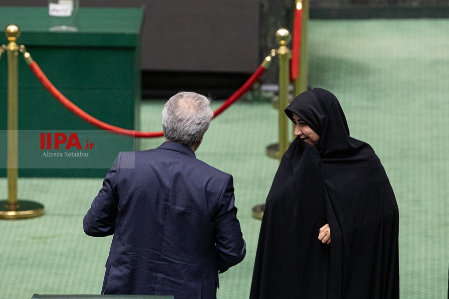   جلسه استیضاح وزیر صمت