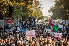   راهپیمایی یوم الله ۱۳ آبان -۱