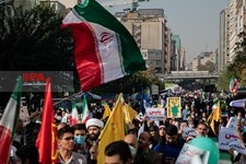   راهپیمایی یوم الله ۱۳ آبان -۲
