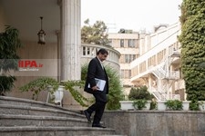   اعضای هیأت دولت در جمع خبرنگاران