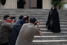   اعضای هیأت دولت در جمع خبرنگاران