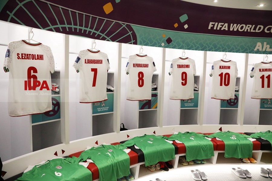   دیدار تیم های فوتبال ایران و ولز در جام جهانی فوتبال 2022 قطر