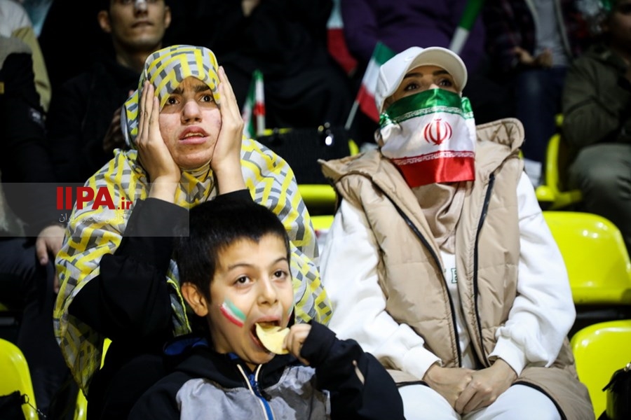   تماشای بازی فوتبال ایران - آمریکا