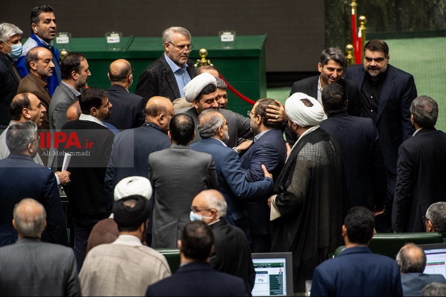   جلسه رای اعتماد به وزیر پیشنهادی راه و شهرسازی