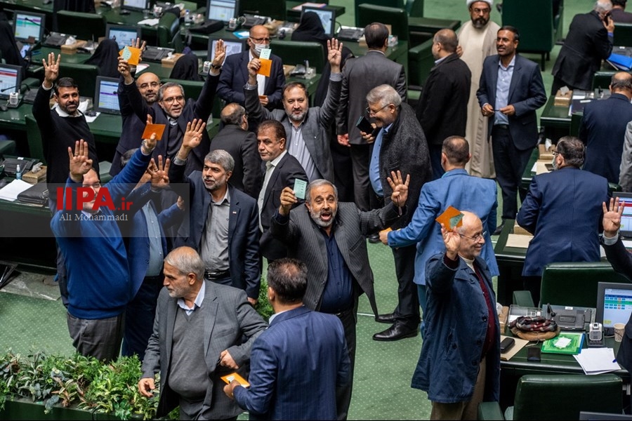   جلسه رای اعتماد به وزیر پیشنهادی راه و شهرسازی