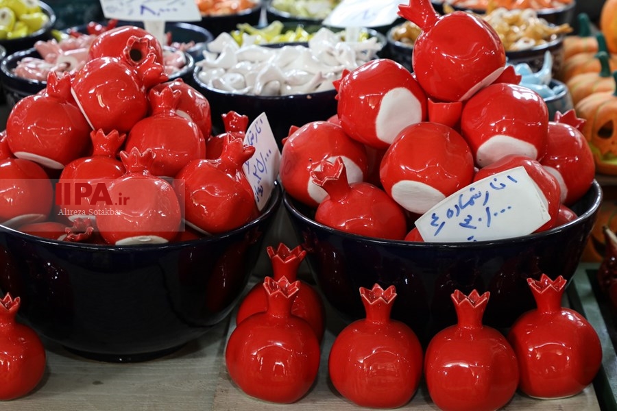   بازار گل تهران در آستانه شب یلدا 
