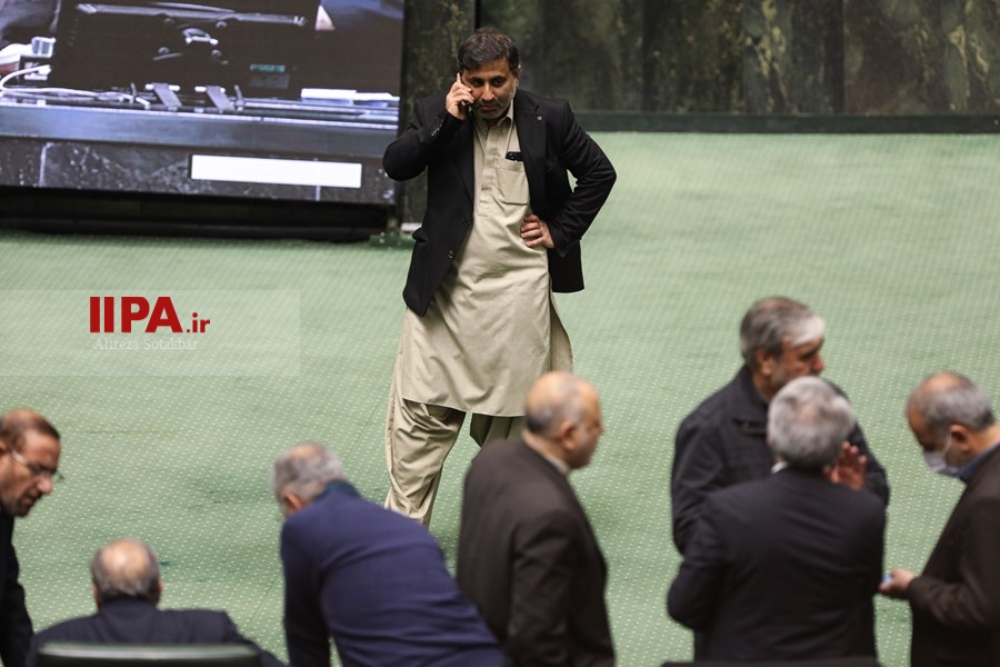   صحن علنی مجلس - یکشنبه ۴ دی